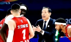 开云体育平台APP-上海队在比赛中势如破竹，夺取胜利