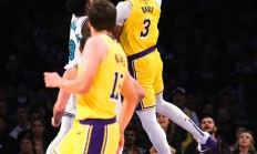 开云体育官网-关于湖人惨败灰熊：詹皇奋力仍无法助队取得胜利的信息