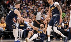 开云官网-开拓者队主场再遭一败，局势不容乐观