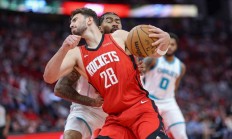 开云体育下载-黄蜂队遭遇惨败，不敌火箭队被淘汰