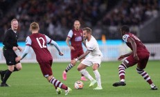 开云平台-西汉姆联主场连胜，稳定排名中游