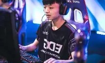 开云下载-关于EDG鏖战HKA，Gumayusi操刀奇招英雄翻盘鏖战多局小组赛，锁定晋级资格的信息