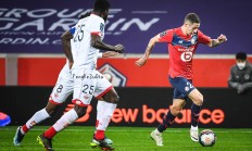 开云体育官网-查拉达激战小胜奥萨苏纳，斩获宝贵三分