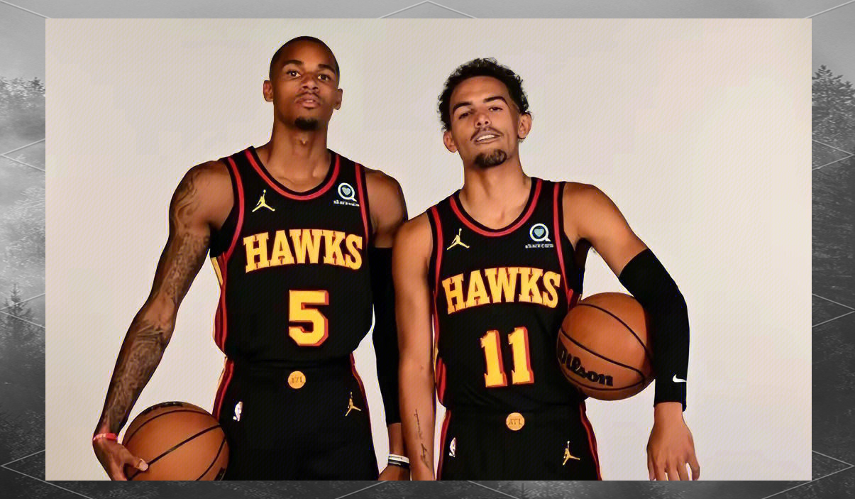 老鹰队惨遭雄鹿队逆转,遭遇三连败 老鹰队惨遭雄鹿队逆转,遭遇三连败