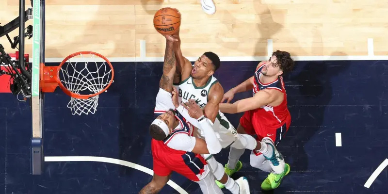 包含广州队横扫国王,字母哥状态火热的词条 包含广州队横扫国王,字母哥状态火热的词条