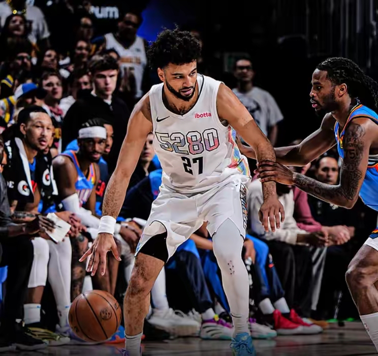 关于年终总决赛险胜戴维斯杯，穆雷点燃赛场的信息