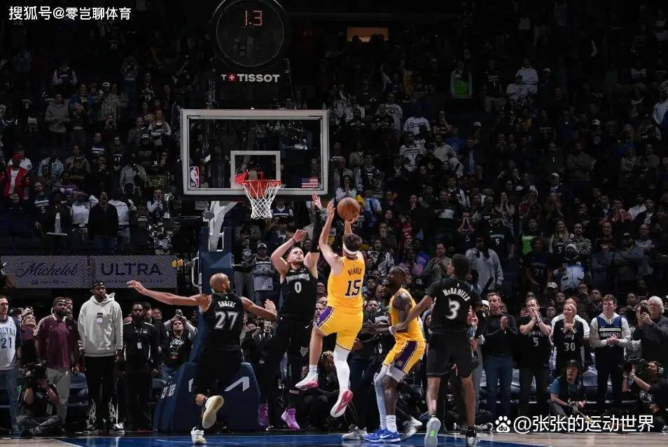 湖人翻盘独行侠，杜兰特带队取胜