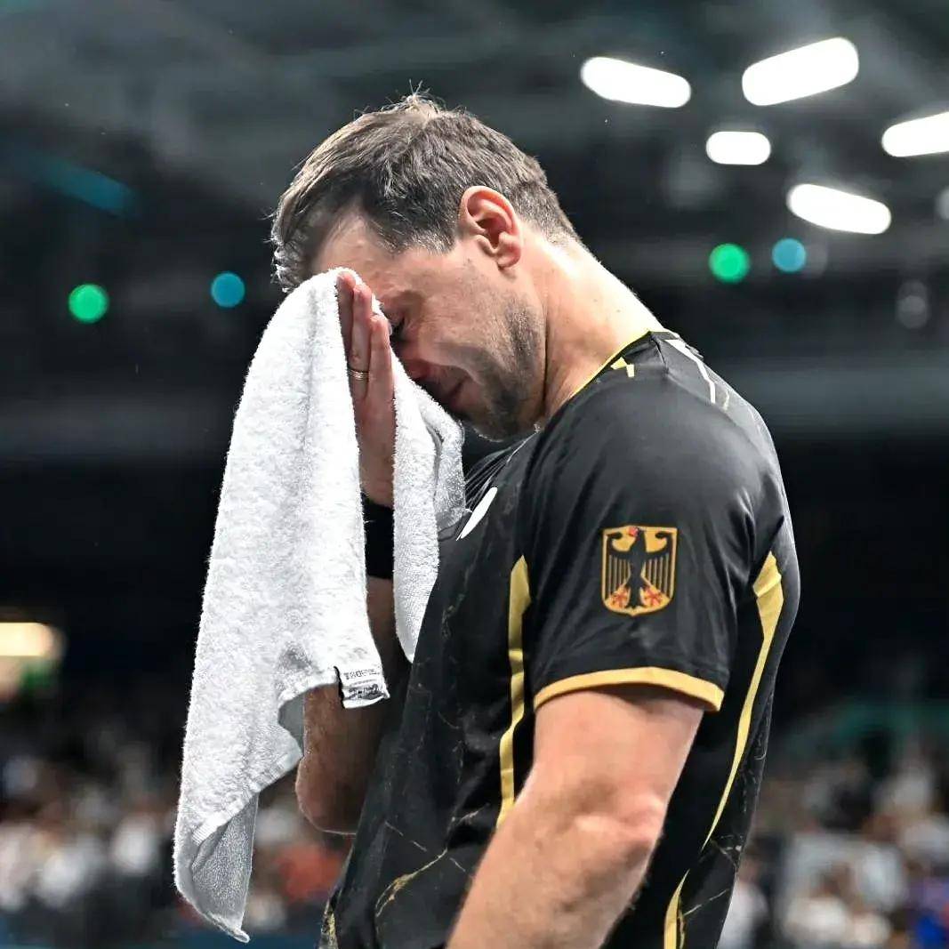 日本队力克法国队，波尔带队取胜