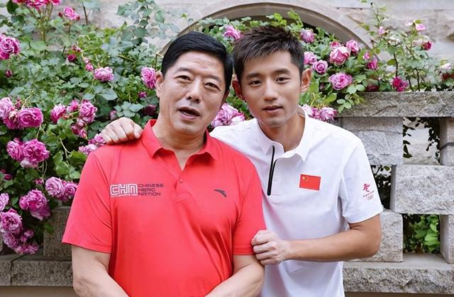 法国队轻取瑞典队，张继科刷新纪录