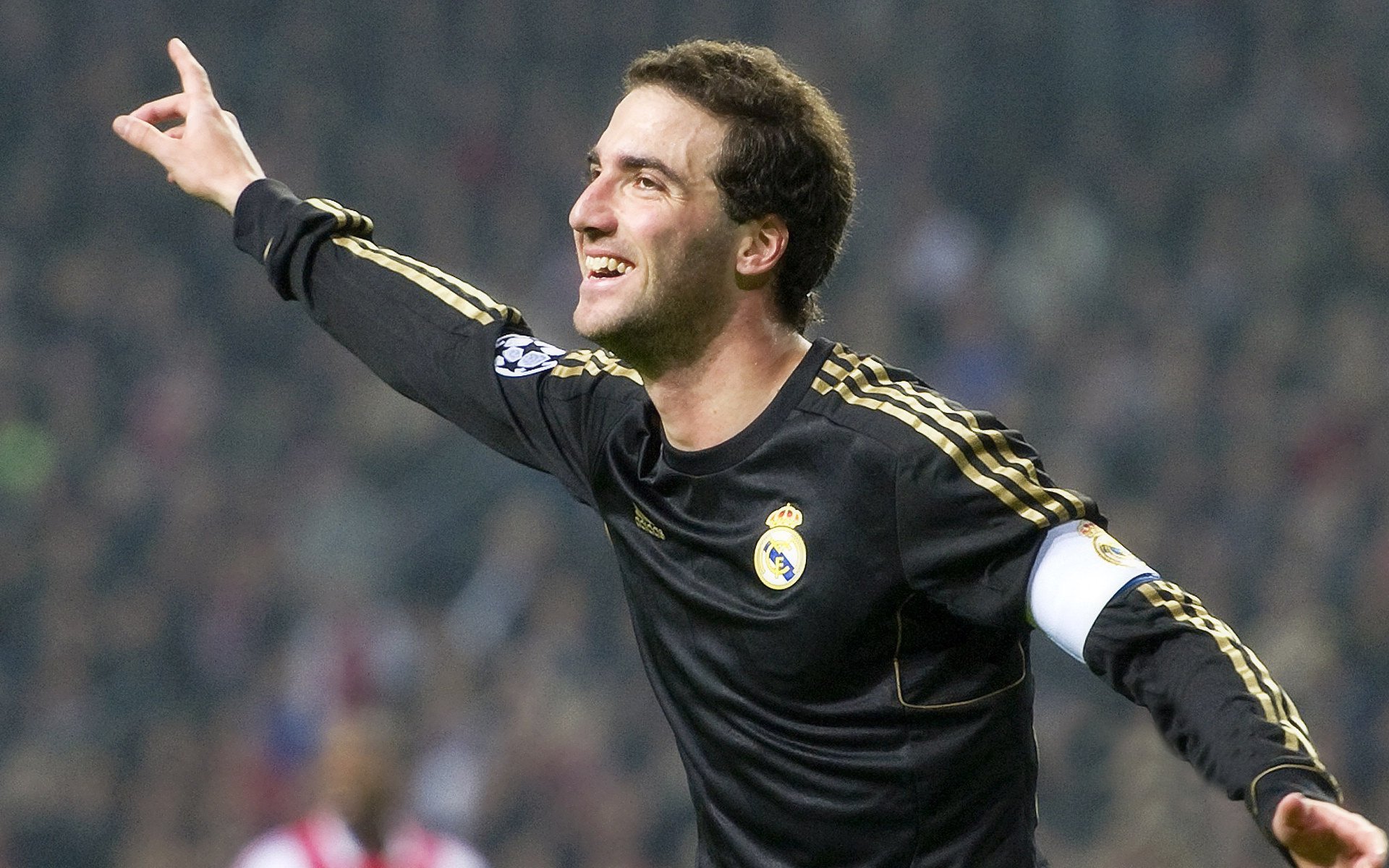 横空出世！东决关键战夜，武切维奇一剑封喉