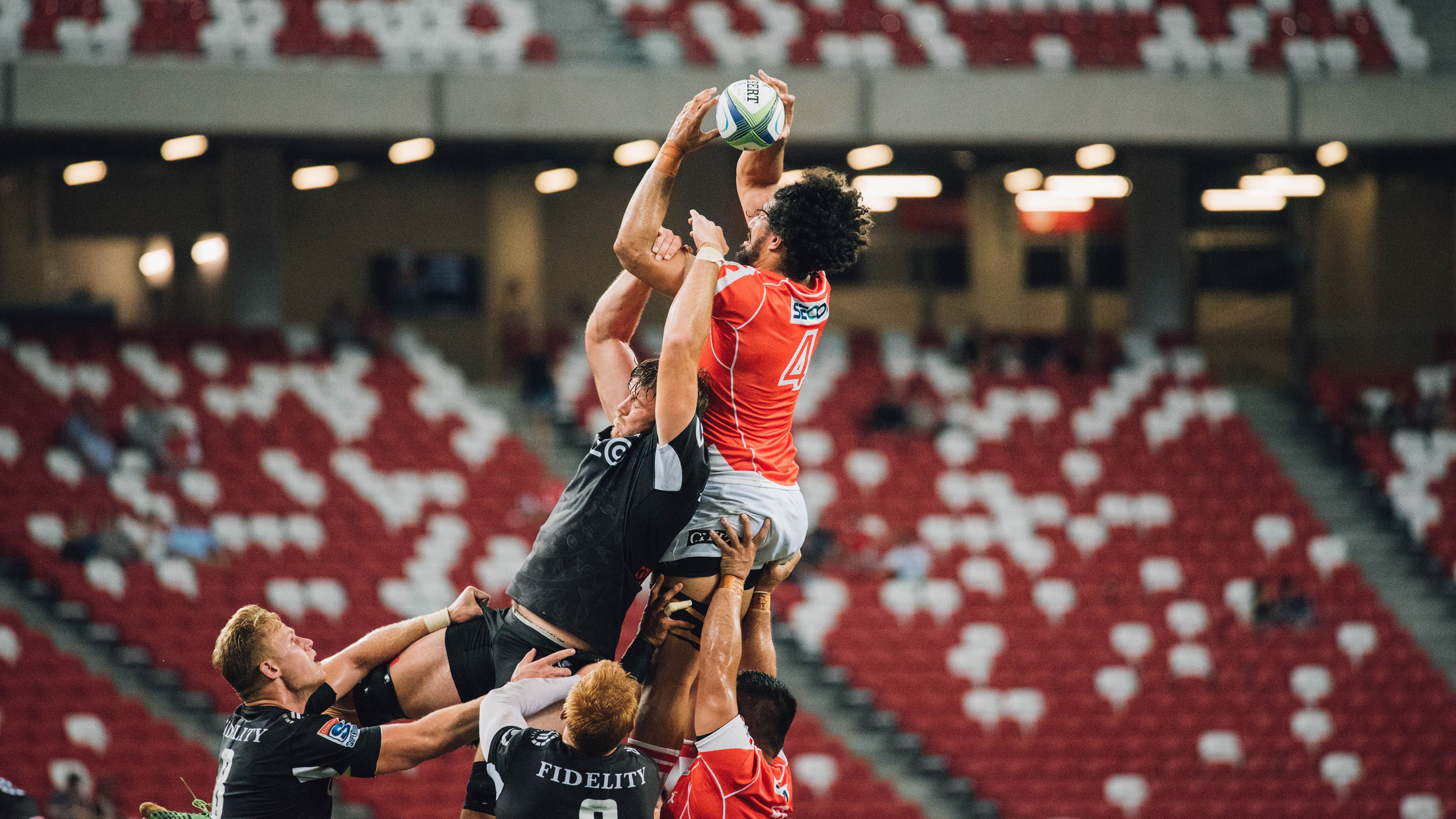 从红土之王到硬地挑战者,纳达尔法网与年终总决赛的双面传奇